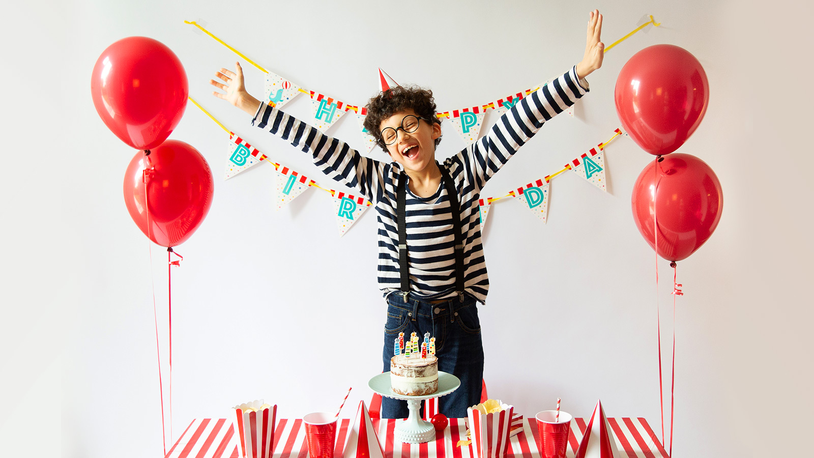 Come Organizzare Una Festa A Tema Charleston Per Bambine E Ragazze - Happy  Party Planner